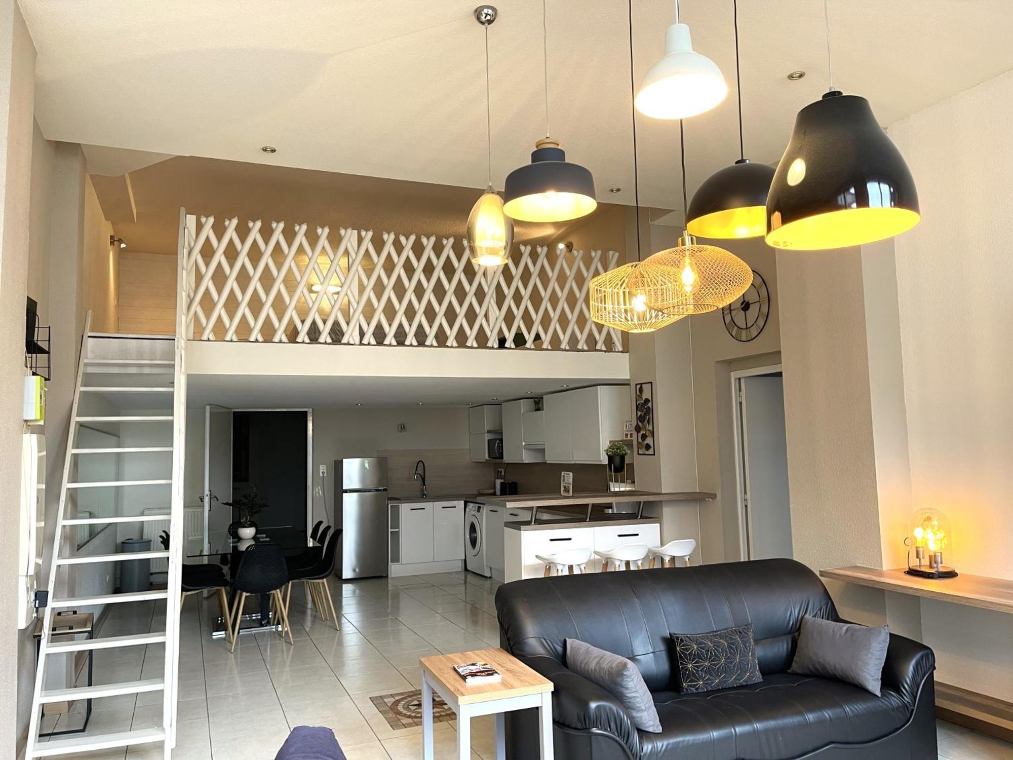 شقة Loft Saint Jean Montluçon المظهر الخارجي الصورة